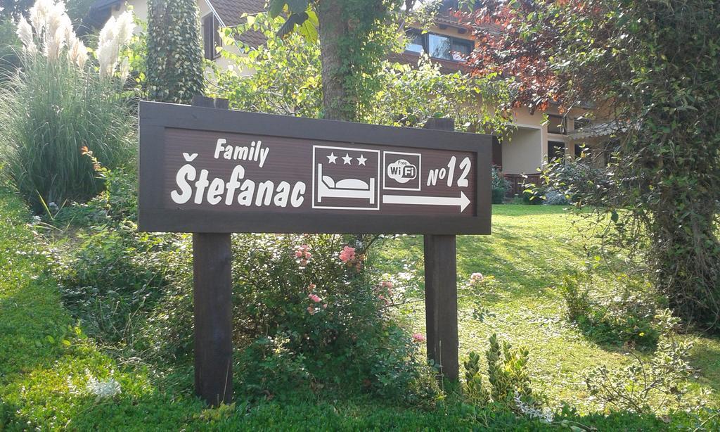 Apartments And Rooms Stefanac Slunj Exterior foto